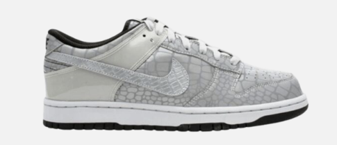 NIKE DUNK LOW METALLIC SILVER